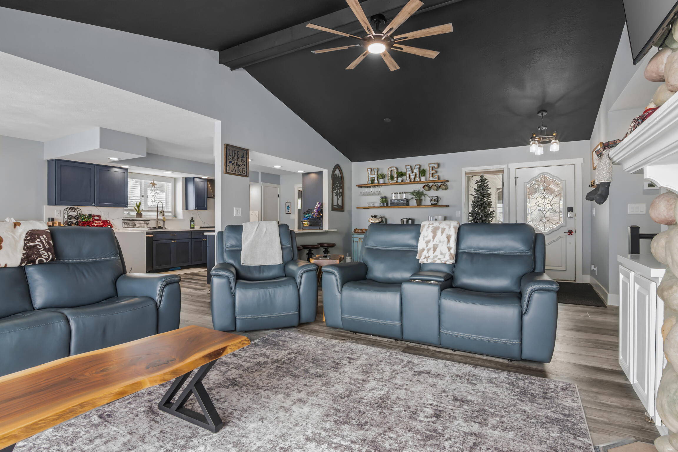 Houghton Lake, Michigan, 48629, United States, 4 Bedrooms Bedrooms, ,3 BathroomsBathrooms,Residential,Active,2007124