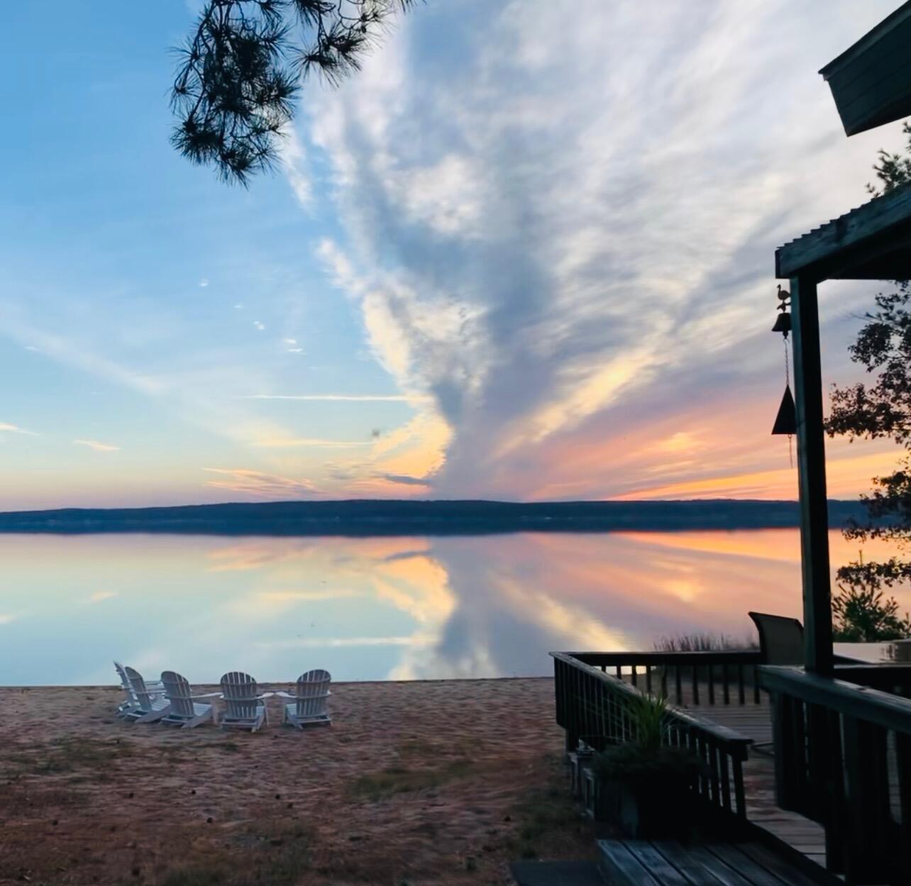 Roscommon, Michigan, 48653, United States, 1 Bedroom Bedrooms, ,1 BathroomBathrooms,Residential,Active,1971024