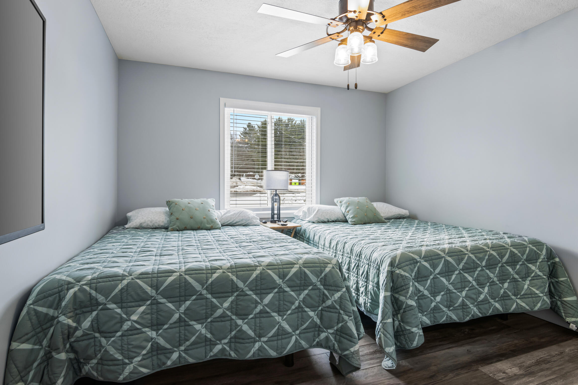 Houghton Lake, Michigan, 48629, United States, 4 Bedrooms Bedrooms, ,3 BathroomsBathrooms,Residential,Active,2007124