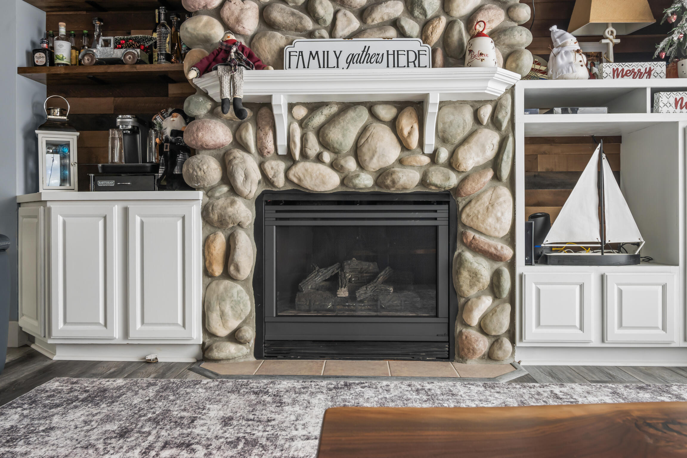 Houghton Lake, Michigan, 48629, United States, 4 Bedrooms Bedrooms, ,3 BathroomsBathrooms,Residential,Active,2007124