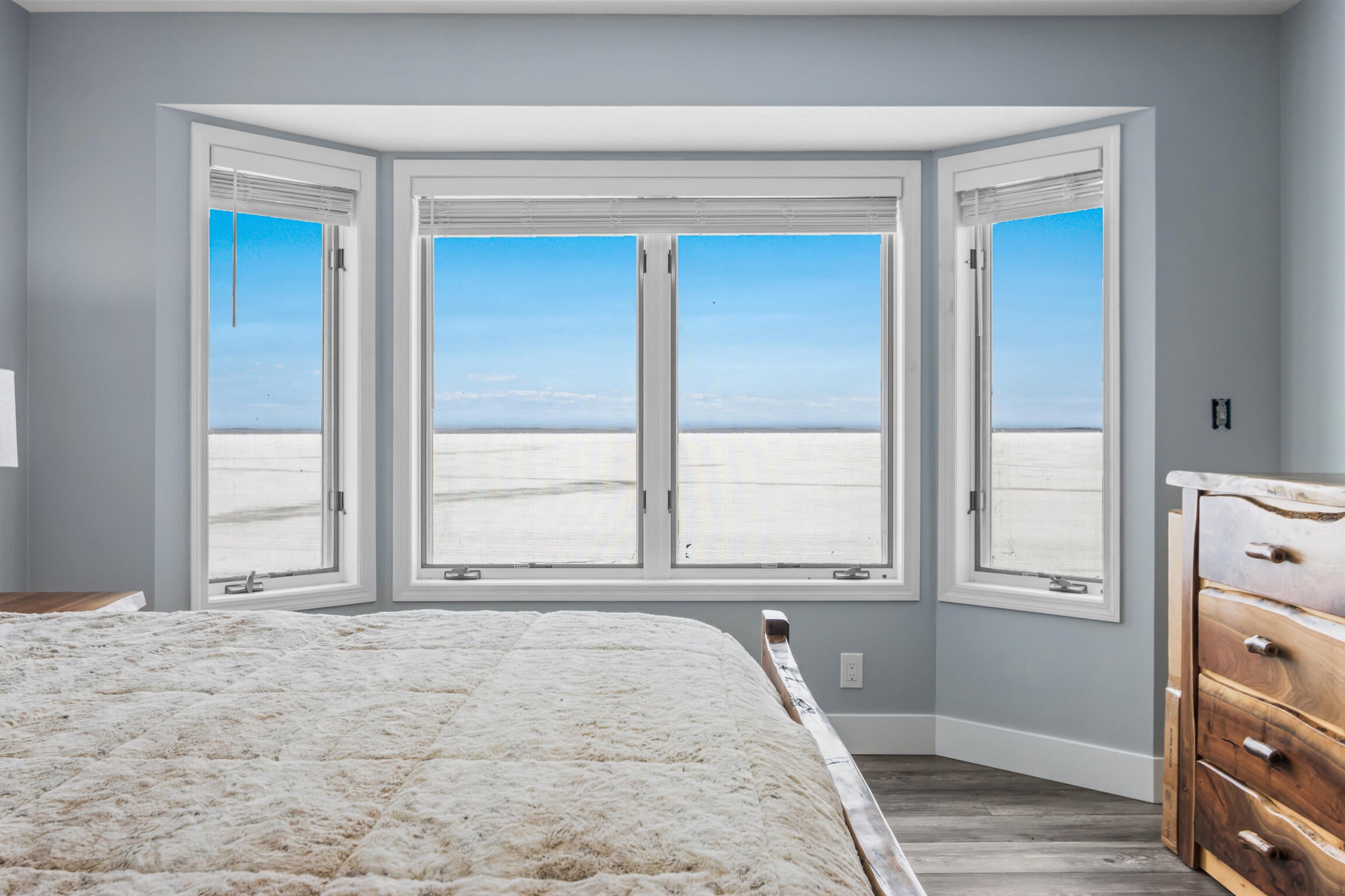 Houghton Lake, Michigan, 48629, United States, 4 Bedrooms Bedrooms, ,3 BathroomsBathrooms,Residential,Active,2007124